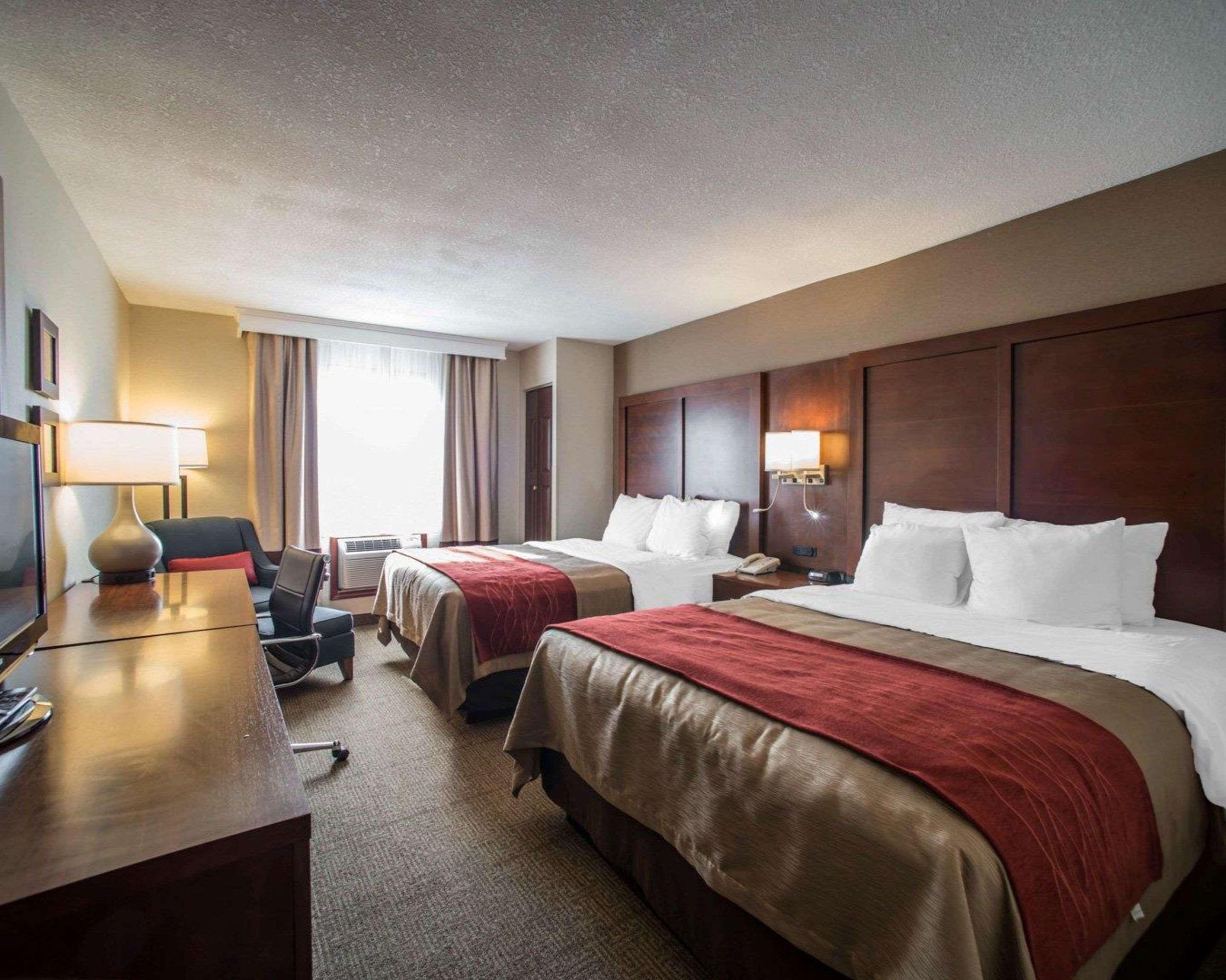 Quality Inn & Suites Boonville - Columbia Exteriör bild