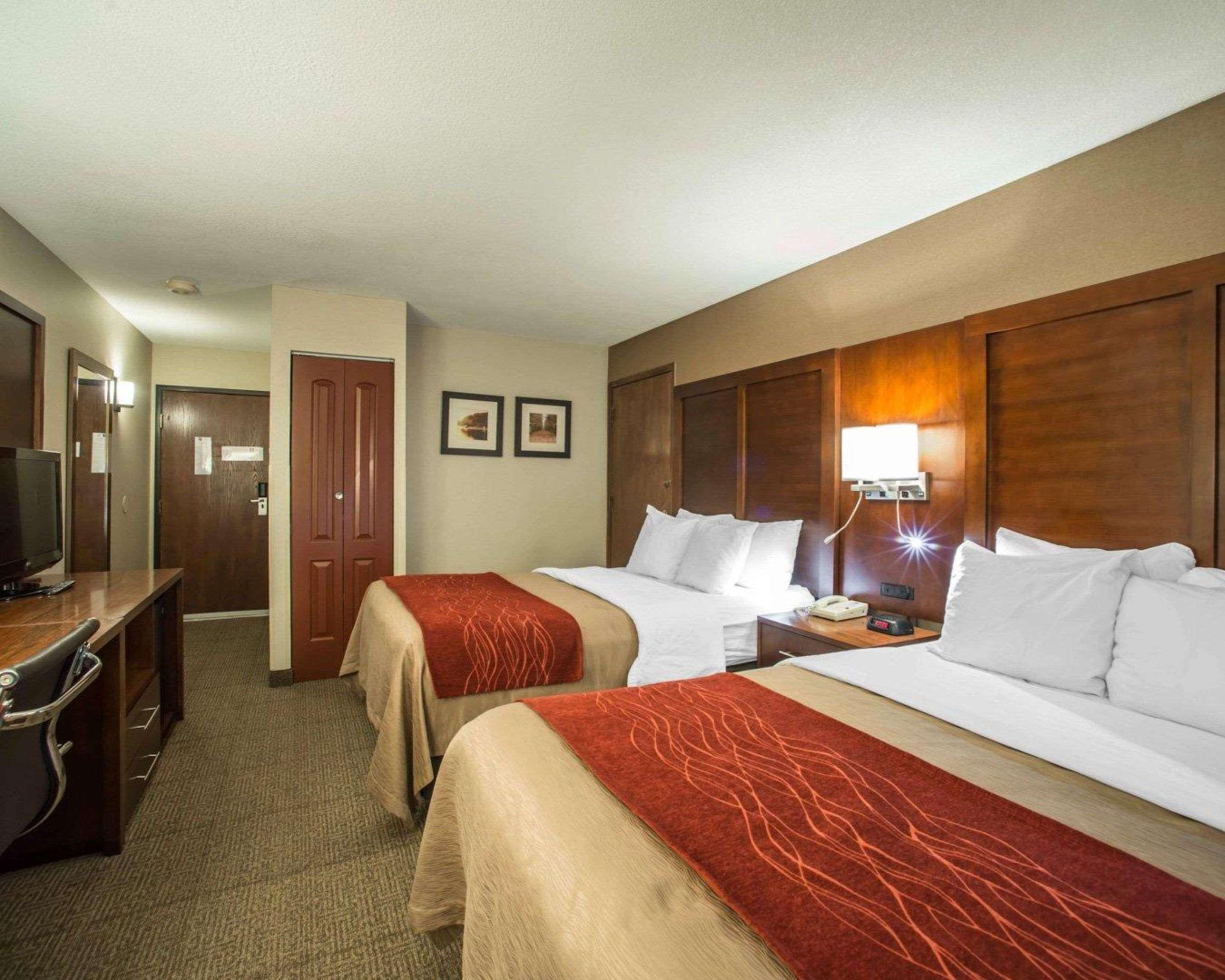 Quality Inn & Suites Boonville - Columbia Exteriör bild