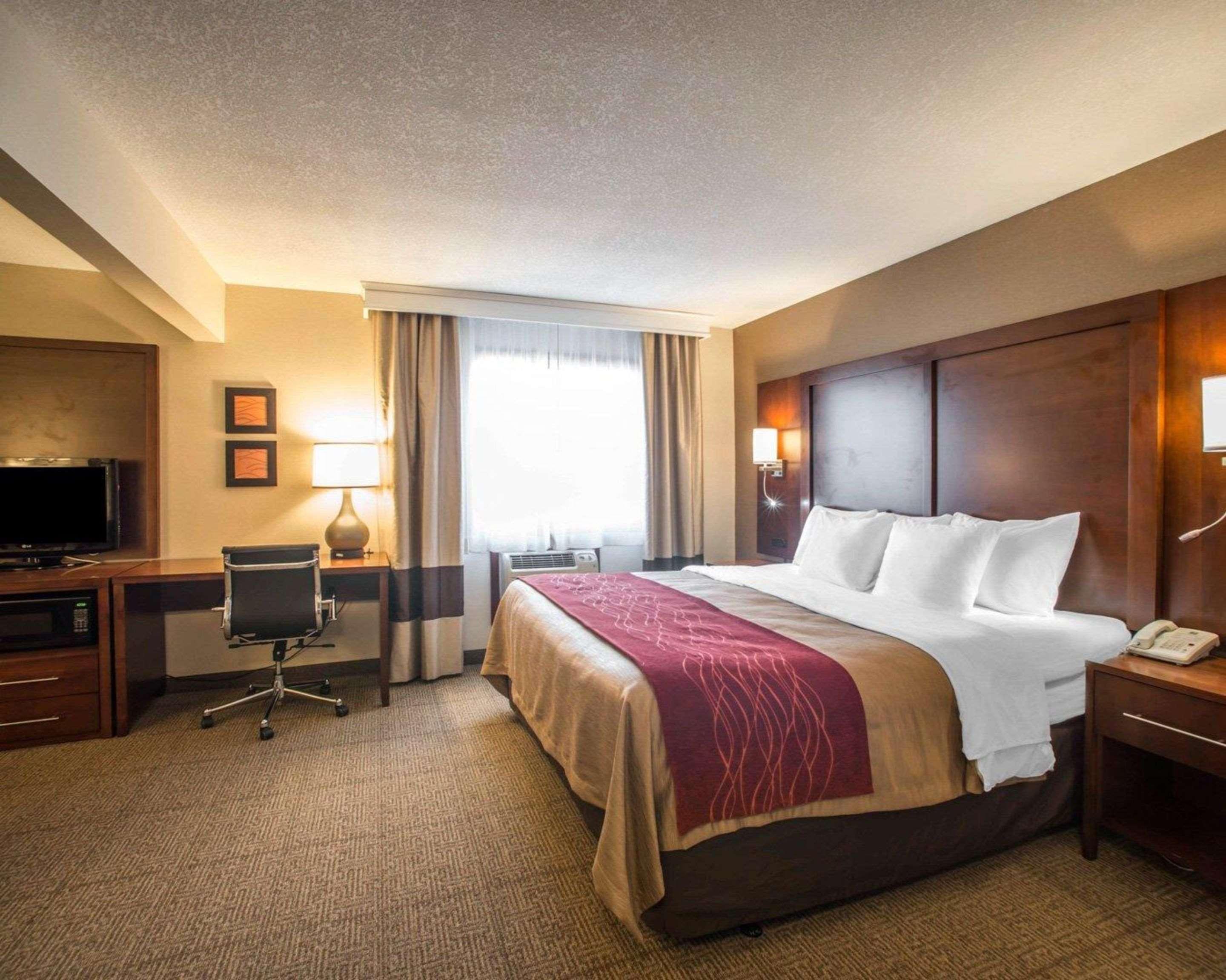 Quality Inn & Suites Boonville - Columbia Exteriör bild