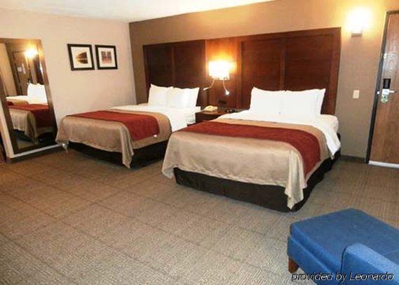 Quality Inn & Suites Boonville - Columbia Exteriör bild