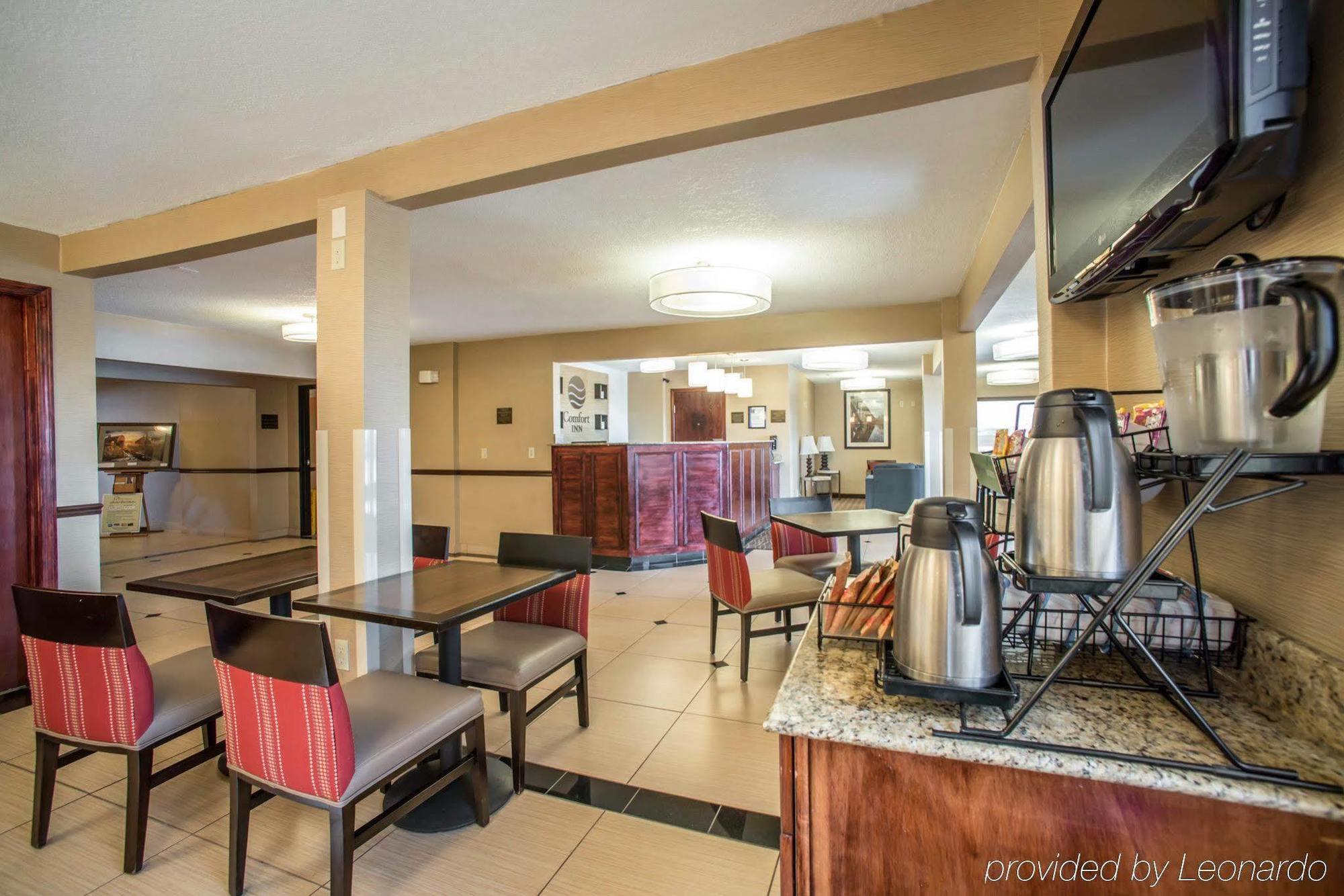Quality Inn & Suites Boonville - Columbia Exteriör bild