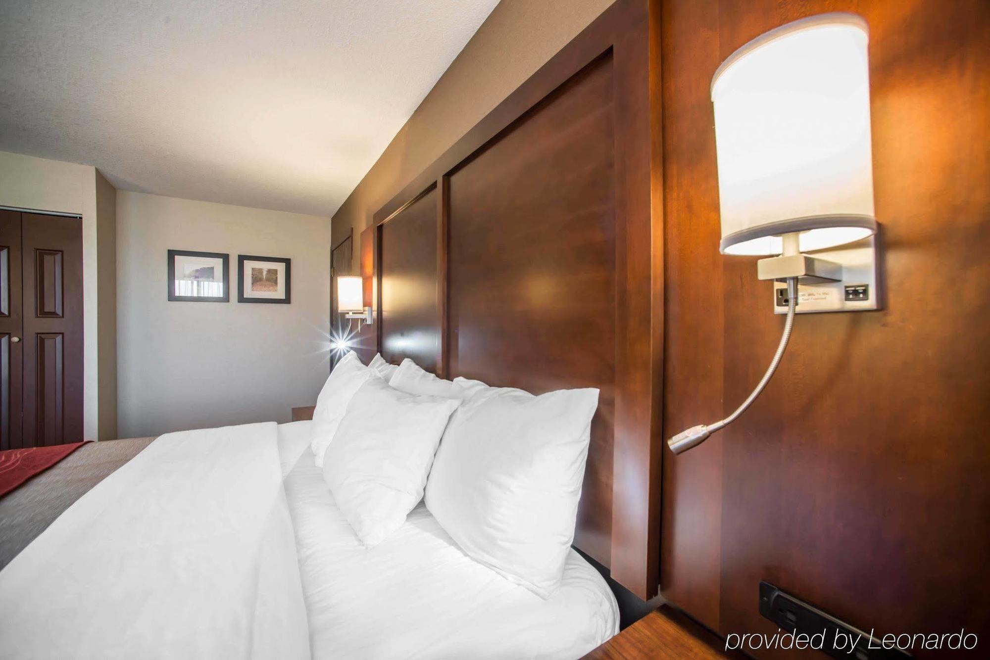 Quality Inn & Suites Boonville - Columbia Exteriör bild