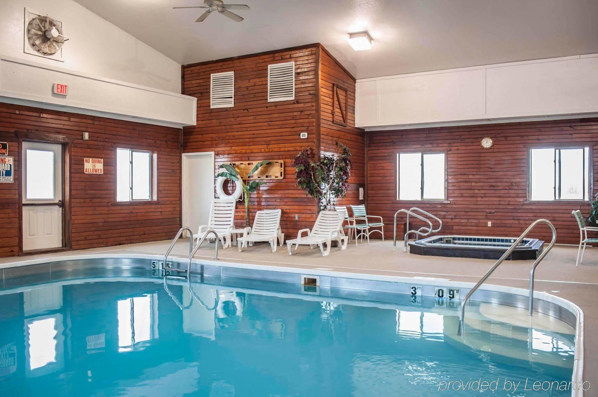 Quality Inn & Suites Boonville - Columbia Exteriör bild