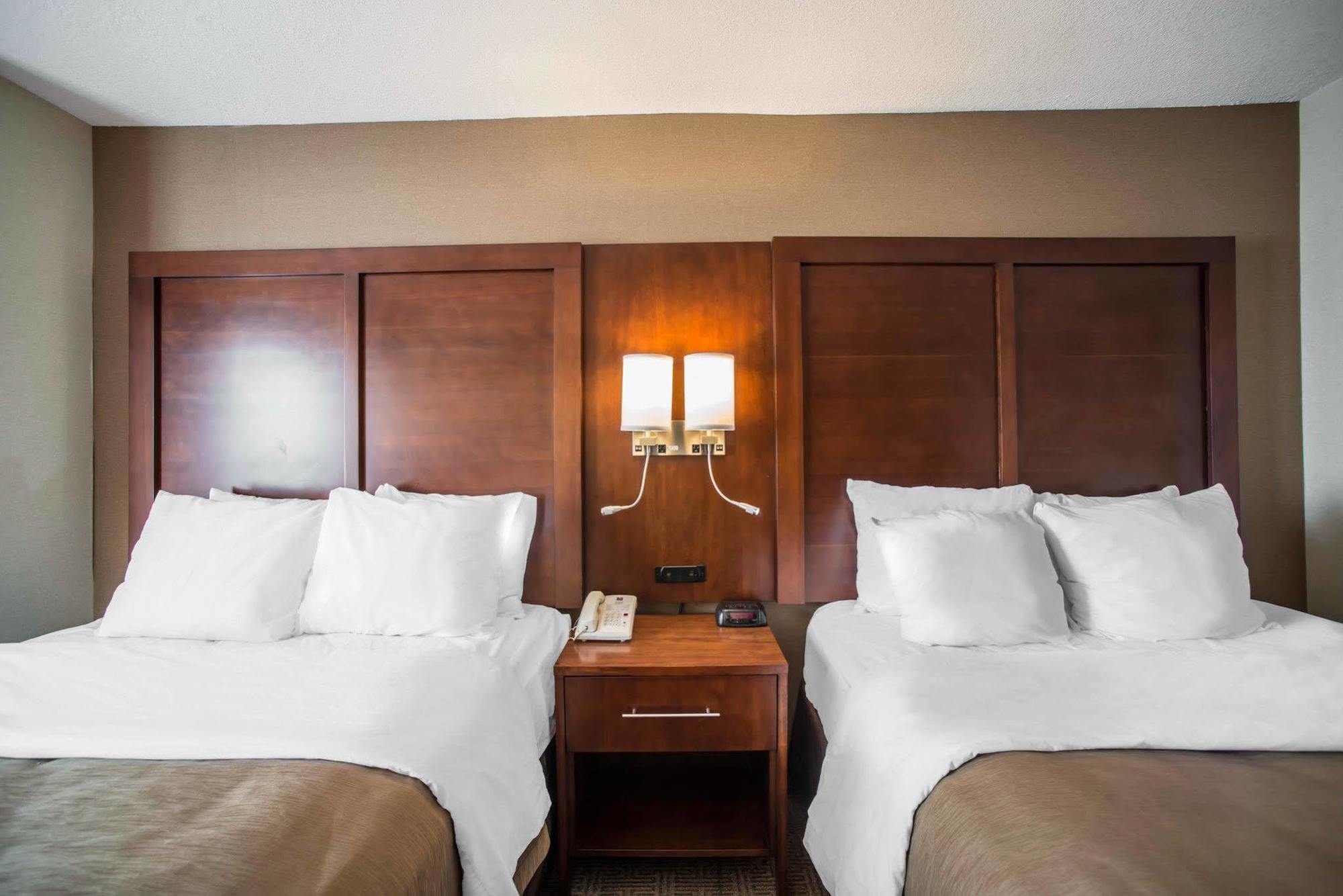 Quality Inn & Suites Boonville - Columbia Exteriör bild